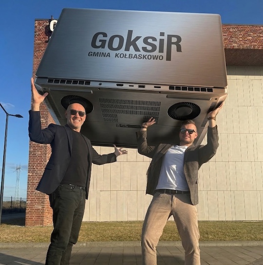 softpower-laptop-kafel